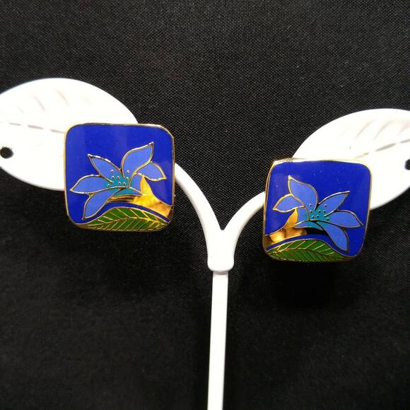 Laurel Burch "Wild Lily" Blue Post Earrings, Cloisonne Gold Plated, 1980s - Picture 2 of 9